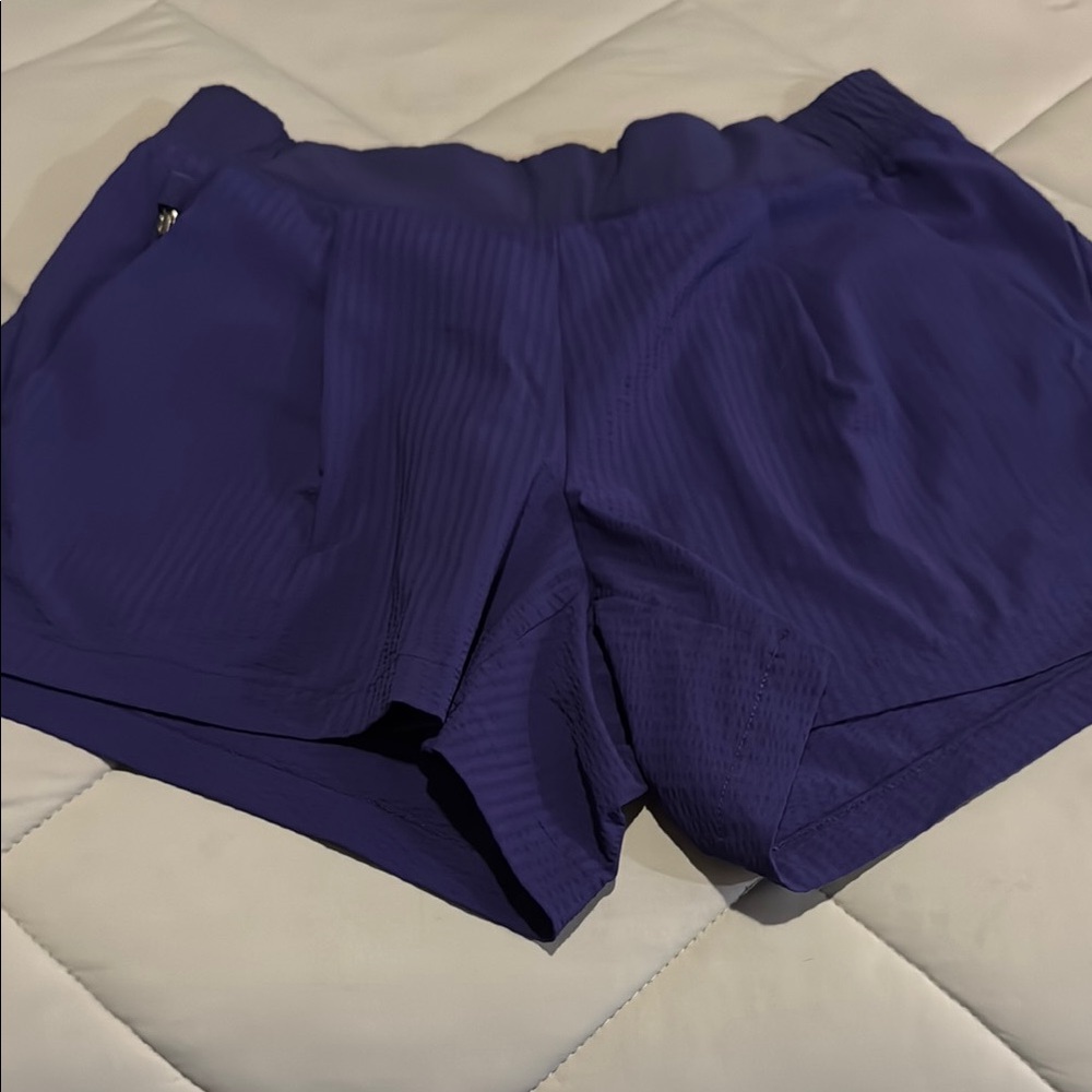 Athleta Textured Brooklyn Short